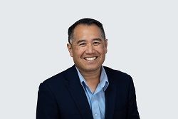 Image of Derek T. Kan